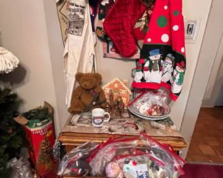 ASSORTED CHRISTMAS