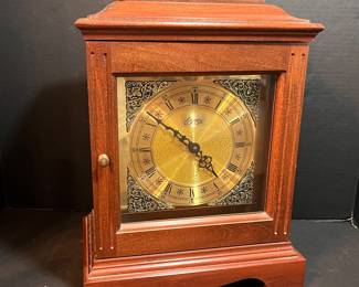 HOWARD MILLER CLOCK