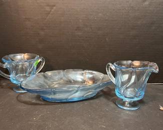 CREAMER, SUGAR AND CONSOLE BOWL