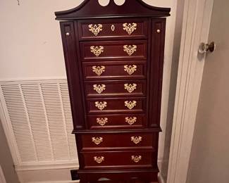 QUEEN ANNE STYLE JEWELRY CABINET