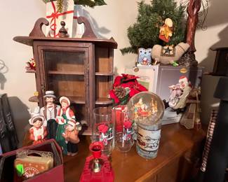 ASSORTED CHRISTMAS