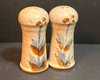 MEXICAN POTTERY SALT AND PEPPER