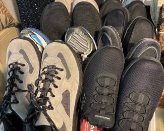 Men's Shoes, Size 10.5 - 11