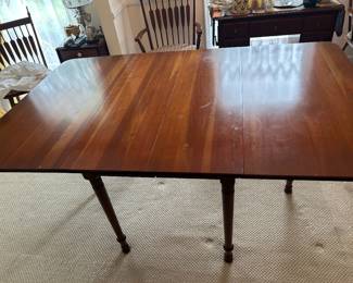 Tell City drop leaf cherry dining table with 2 additional leaves