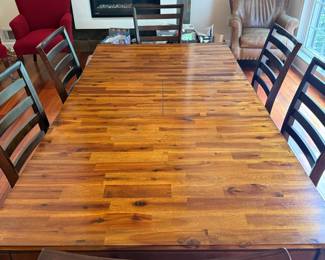 Kitchen Table with 6 Chairs