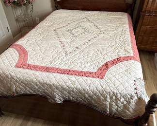 Queen Anne Style Cherry Wood Bed Frame with Quilt