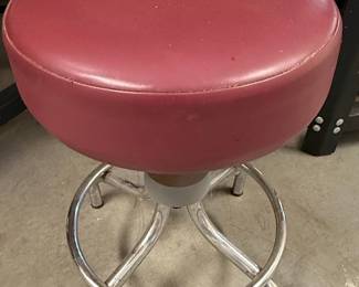 Clinton Industries Adjustable Stool