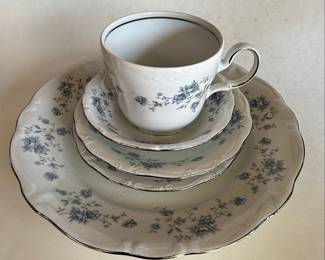 Johann Haviland Bavaria "Blue Garland" China Set