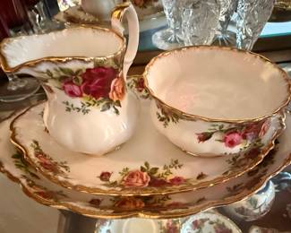 Royal Albert Old Country Roses Bone China Tea Set
