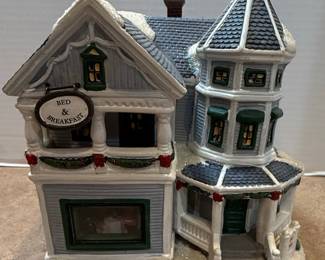 St. Nicholas Square "The Village Collection" Bed & Breakfast House
