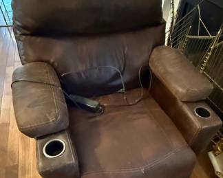Brown Leather Recliner with Cup Holders