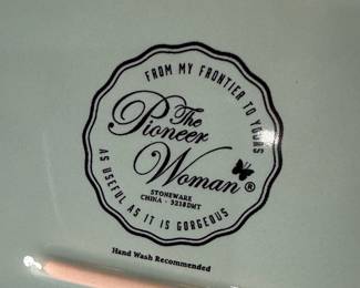 The Pioneer Woman "Sweet Romance" Butter Dish