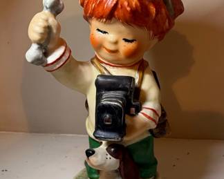 Goebel "Camera Shy" Figurine by Charlot Byj
