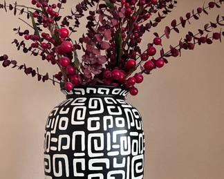 Black and White Geometric Vase