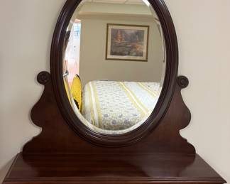 Mirror attachment