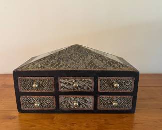 Decorative box with 6 drawers