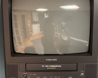 Toshiba TV / VCR combo #MV13M3