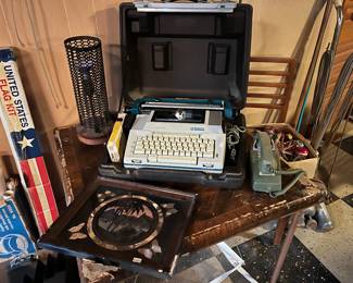 Typewriter 