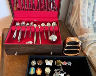 Silverware Set, Brooches 