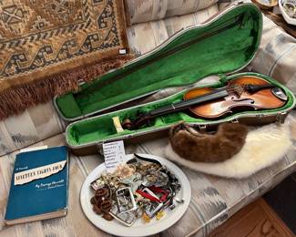 Violin, Unmarked Jewelry 