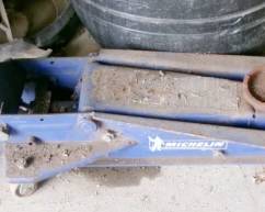 MICHELIN FLOOR JACK
