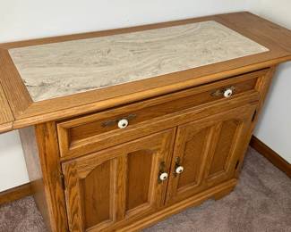 THOMASVILLE Oak Buffet