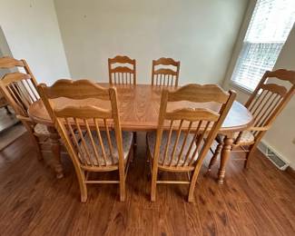 THOMASVILLE Oak 7Piece Dining Set