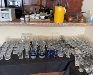 A large amount of glassware for every type of drink