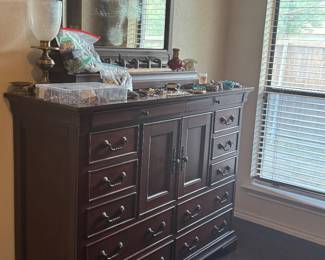 Beautiful dresser to go with matching armoire