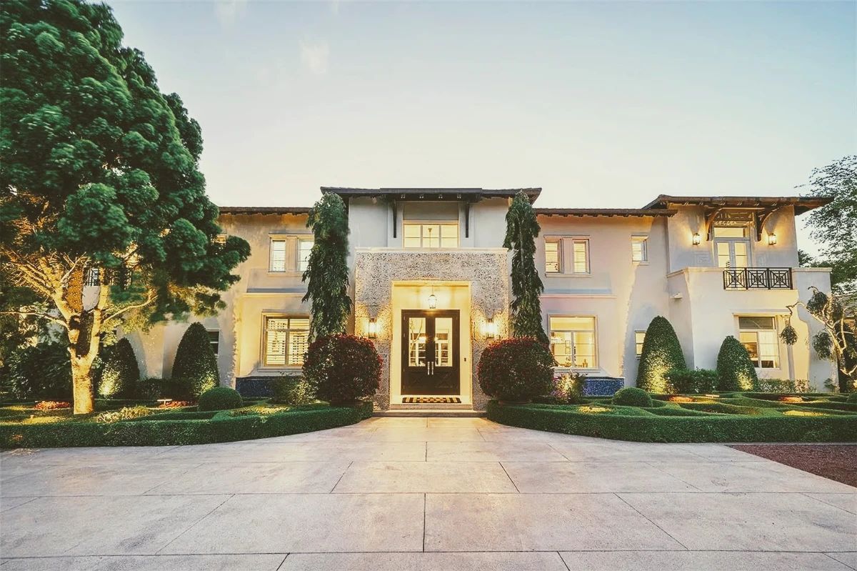 Pinecrest Estate Sale