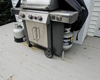 Weber Genesis II 4-Burner Propane Gas Grill with Side Burner