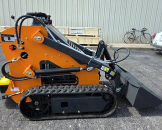 2025 Landhonor LHR-ME380X1 Mini Skid Steer Loader, Unused