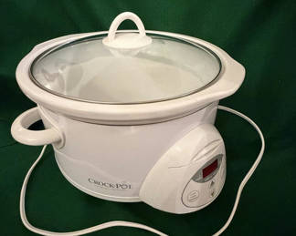 Lot 14: Crock-Pot 5-Quart Round Smart-Pot Slow Cooker,