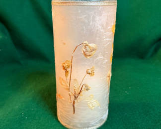 Lot 40: Decorative Candle