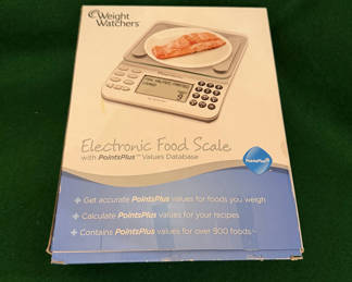 Lot 22: Weight Watchers Food Scale