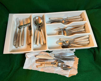 Lot 47: Lot of Vintage Lauffer silverware