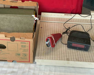 Lot 40: Boston 2618 Paper Trimmer with Rotary Cutter and Metal Panels