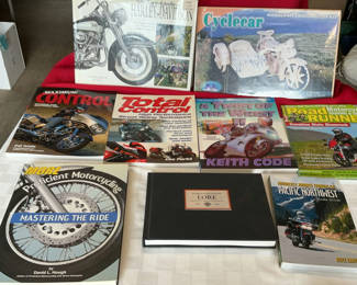 Lot 14: Harley-Davidson motorcycle books and magazines collection