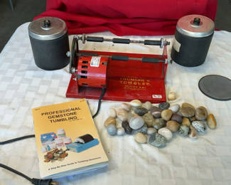Lot 63: Thumler's Tumbler gemstone tumbling kit with stones