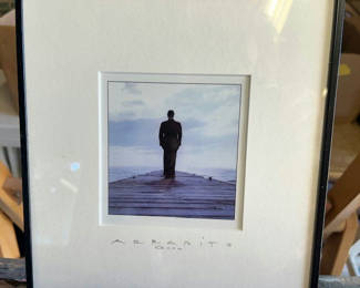 Lot 88: Framed signed photograph by James Arrabito