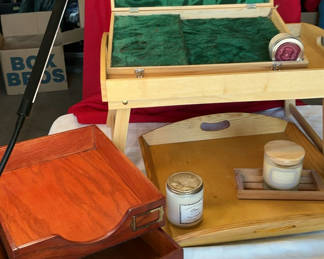Lot 59: Set of Wooden Boxes and Felt-Lined Display Case