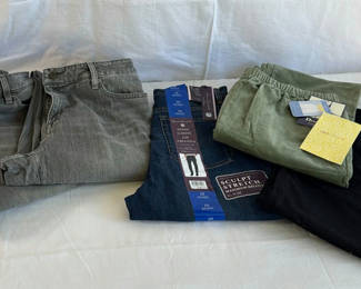 Lot 45: Women’s Pants