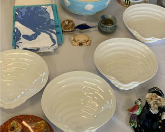Lot 18: Fun Ceramic items with a beach theme.