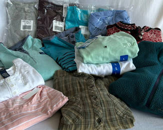 Lot 38: Women’s Wear