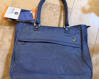 Full view of Revo.Vapor. bag