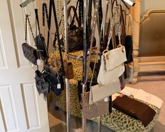 More purses to choose