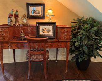 What a desk! 