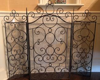 Fireplace screen
