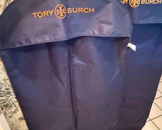 Luxury travel bags 