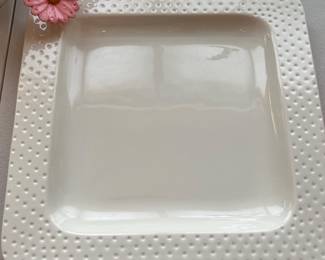 Nora Fleming platter and daisy mini
